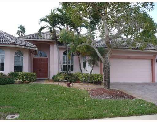 Property Photo:  7763 La Corniche Circle  FL 33433 