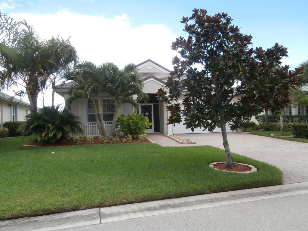 Property Photo:  156 NW Berkeley Avenue  FL 34986 