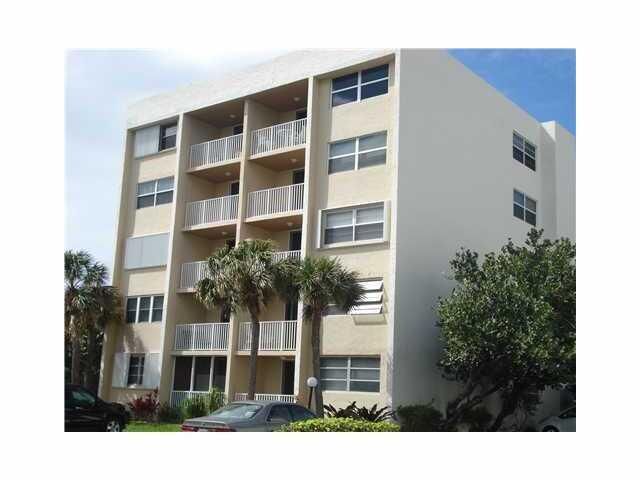 Property Photo: 2929 S Ocean Boulevard 204 FL 33432