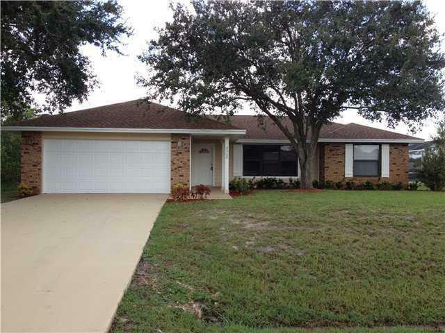 Property Photo:  2360 SW Monterrey  FL 34953 