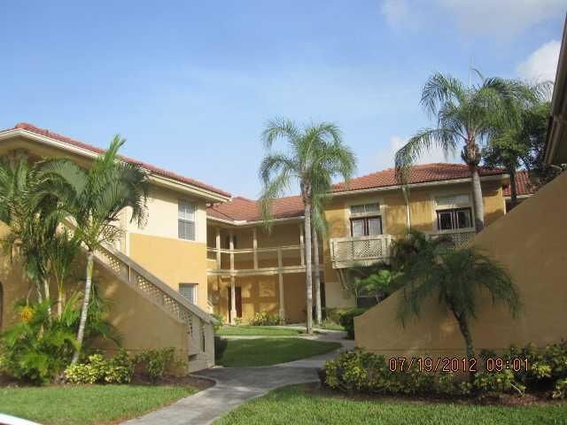 Property Photo:  4871 Via Palm Lakes 710  FL 33417 