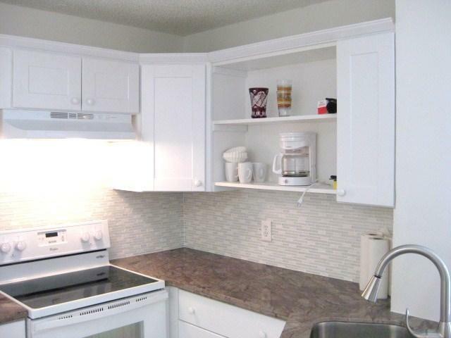 Property Photo:  7519 S Oriole Boulevard 103  FL 33446 