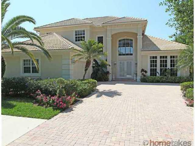 Property Photo:  107 Chasewood Circle  FL 33418 