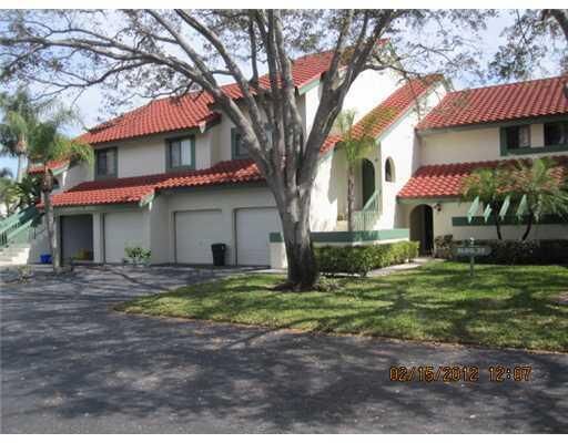 Property Photo:  22 W Lexington F  FL 33418 