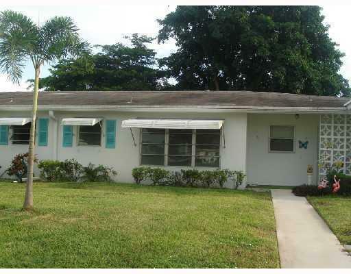 Property Photo:  732 South Drive D  FL 33445 