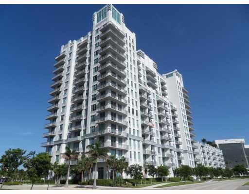 Property Photo:  300 S Australian Avenue 1613  FL 33401 