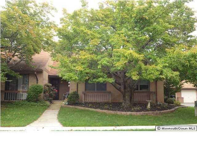 Property Photo:  22 Dickinson Court  NJ 07748 