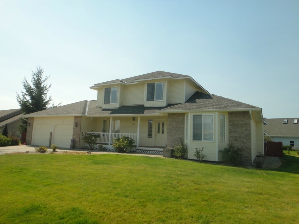 Property Photo:  2191 Inglewood Dr  WA 98802 