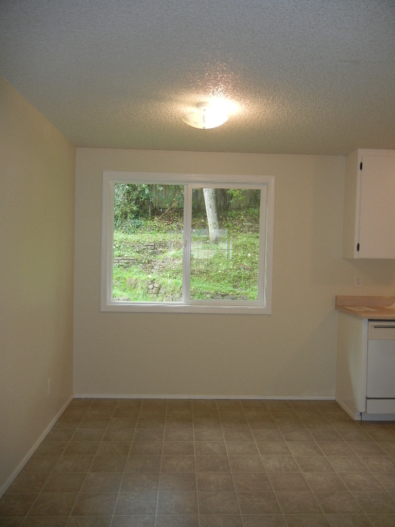 Property Photo: 4017 S 261st St WA 98032