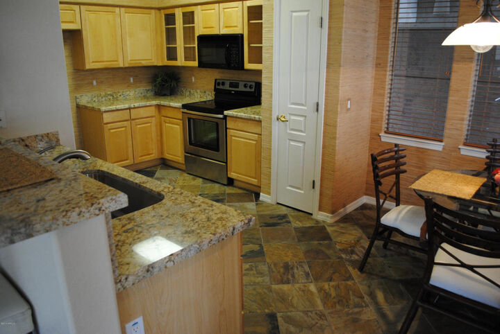 Property Photo: 15221 N Clubgate Drive 1061 AZ 85254