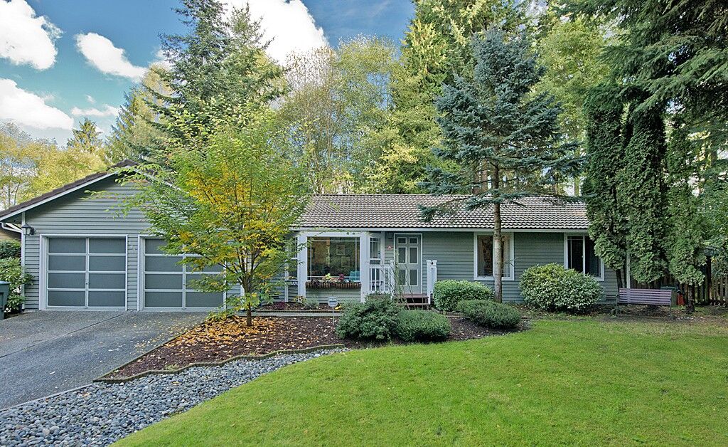 Property Photo:  5426 152nd St SW  WA 98026 