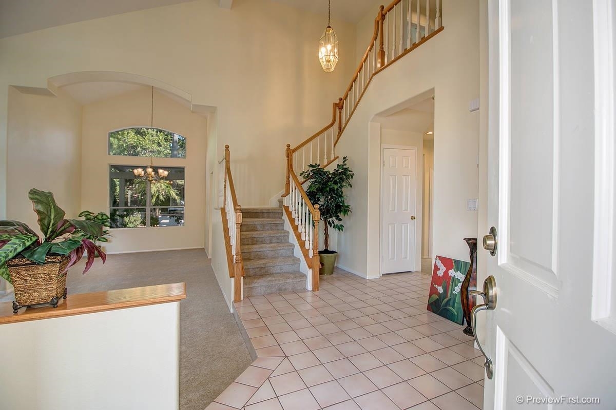 Property Photo:  1195 Avenida Azul  CA 92069 