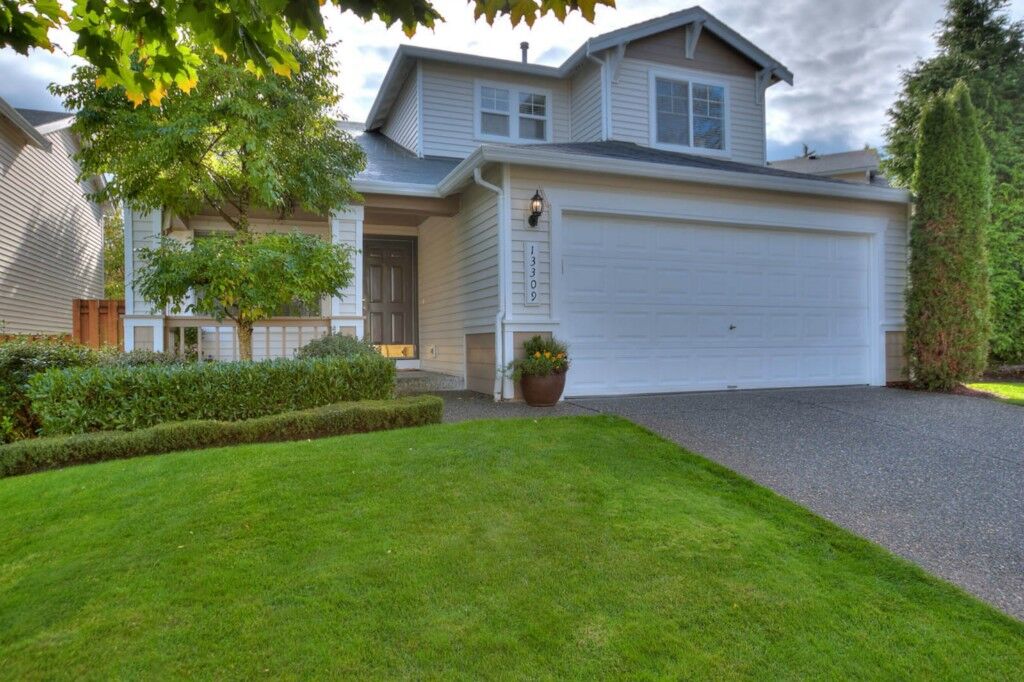 Property Photo:  13309 67th Ave SE 91  WA 98296 