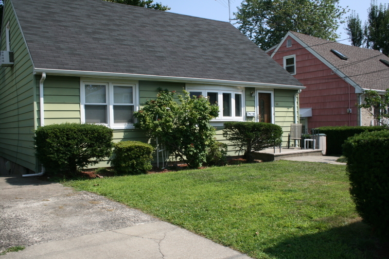 Property Photo:  68 Foster St  NJ 07011 