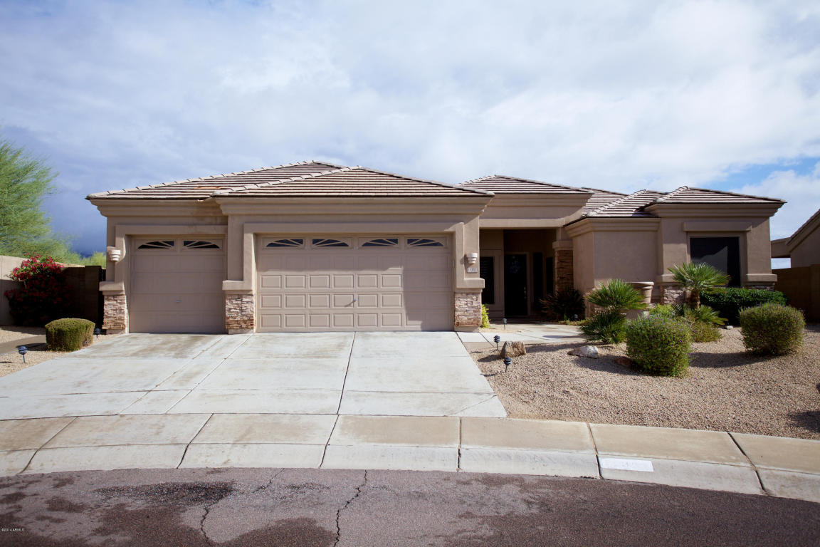 Property Photo: 11351 N 118th Way AZ 85259
