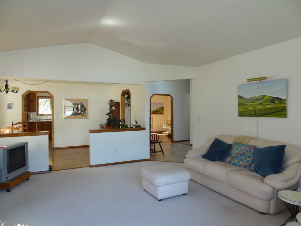 Property Photo: 805 E Pacificview Dr WA 98229