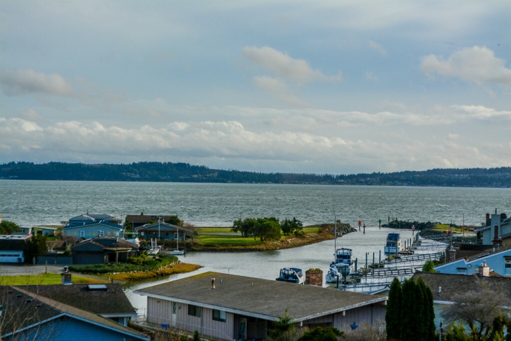 Property Photo:  1704 Fireweed Place  WA 98277 