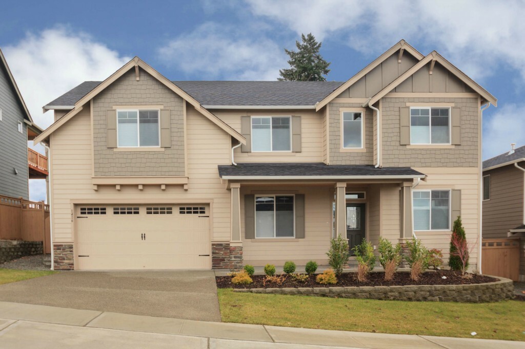 Property Photo:  1416 39th St SE  WA 98372 