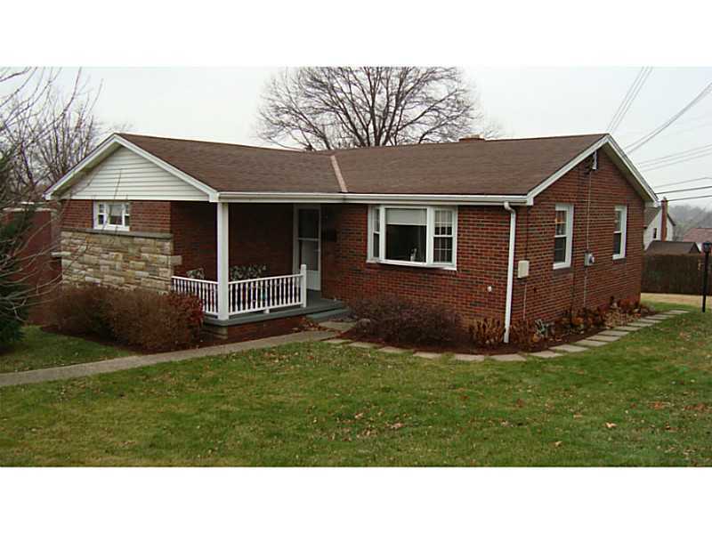 Property Photo:  1112 Blue Jay Drive -  PA 15243 