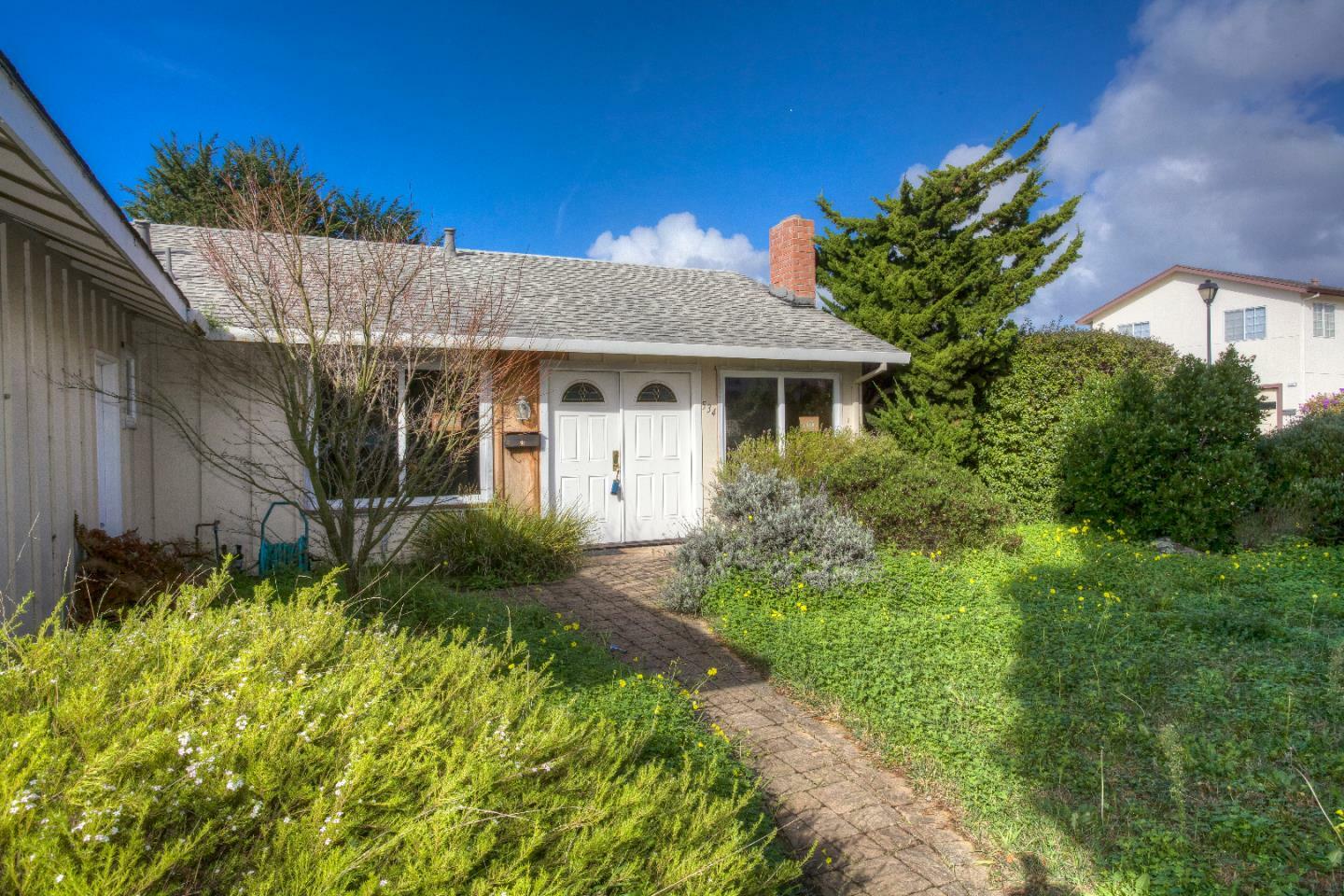 534 Spindrift Way  Half Moon Bay CA 94019 photo