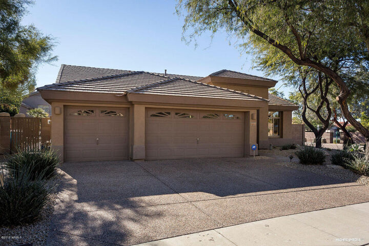 Property Photo:  6409 E Nisbet Road  AZ 85254 