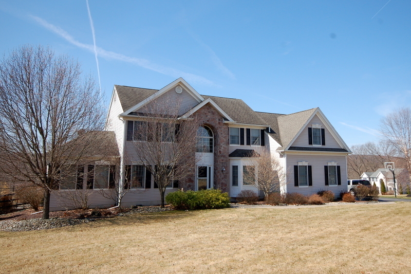 Property Photo:  17 Parkland Dr  NJ 08848 