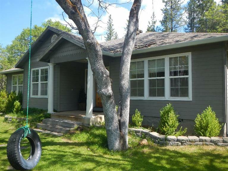Property Photo:  495 Lodge Road  OR 97541 