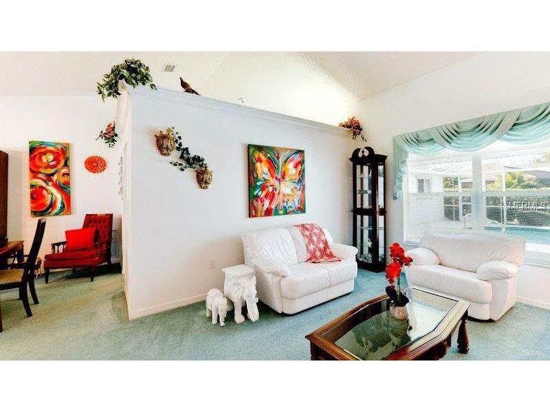 Property Photo: 4844 Oak Pointe Way FL 34233