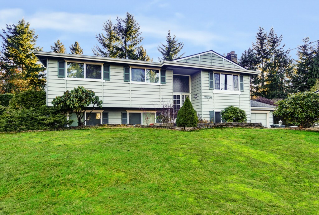 Property Photo: 7216 194th Place SW WA 98036