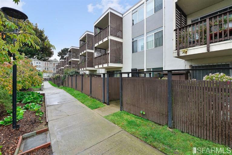 Property Photo:  1420 Webster Street 6  CA 94115 