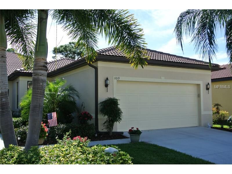 Property Photo: 11019 Batello Drive FL 34292