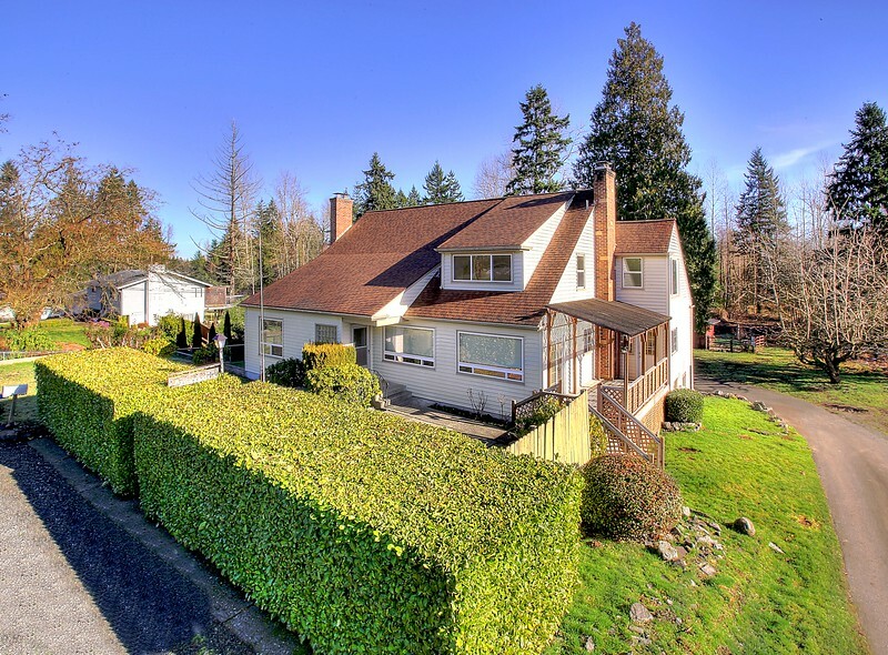 Property Photo: 11015 Bingham Ave E WA 98446