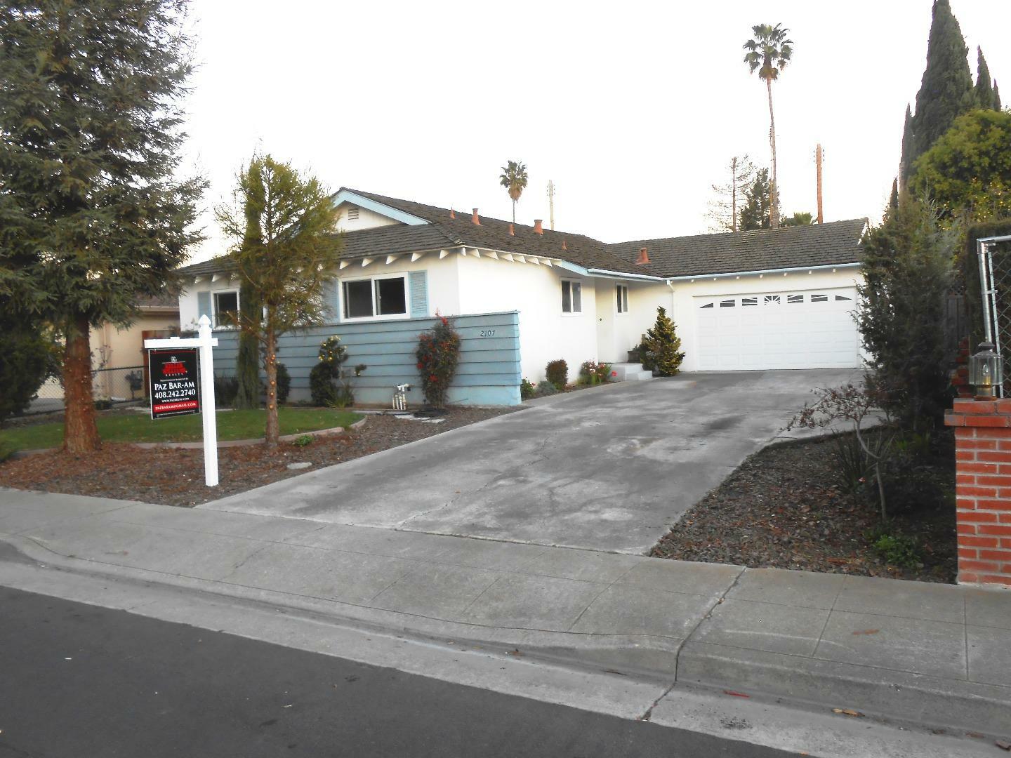 Property Photo:  2107 Hoover Drive  CA 95051 