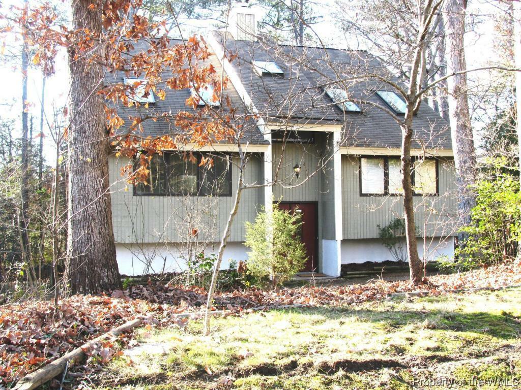 Property Photo:  130 Old Field Road  VA 23188 