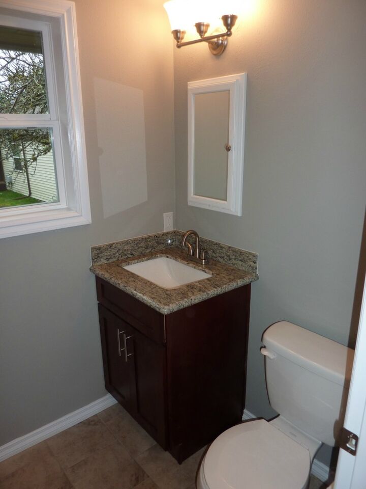 Property Photo:  16717 Wallingford Ave N  WA 98133 