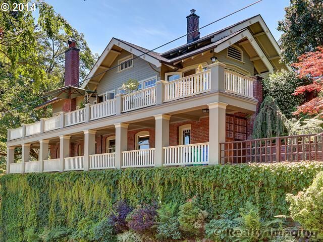 Property Photo:  1936 NW 32nd Ave  OR 97210 