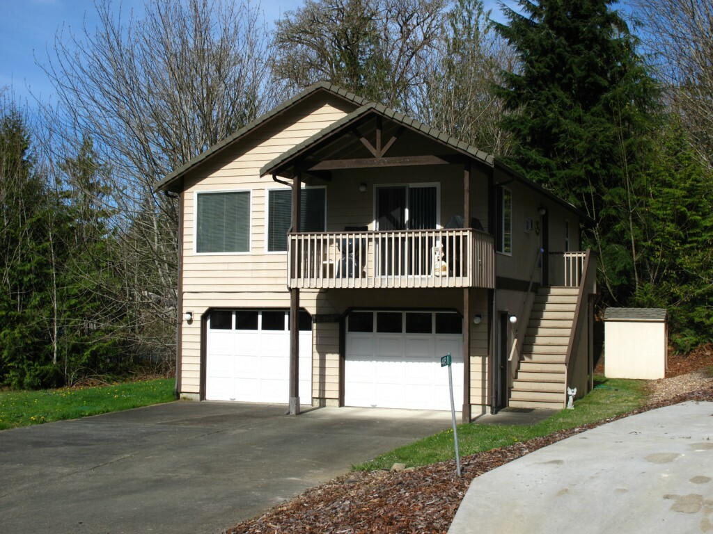 Property Photo:  471 Maple Grove Rd  WA 98363 