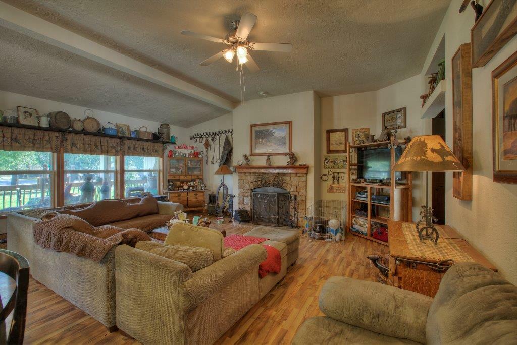 Property Photo: 24114 77th Ave E WA 98338