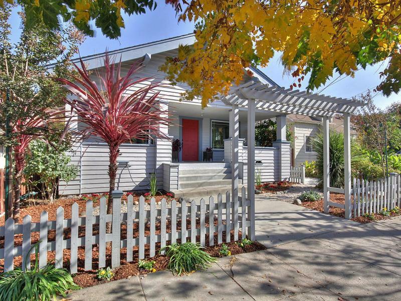 Property Photo:  680 South 9th Street  CA 95112 