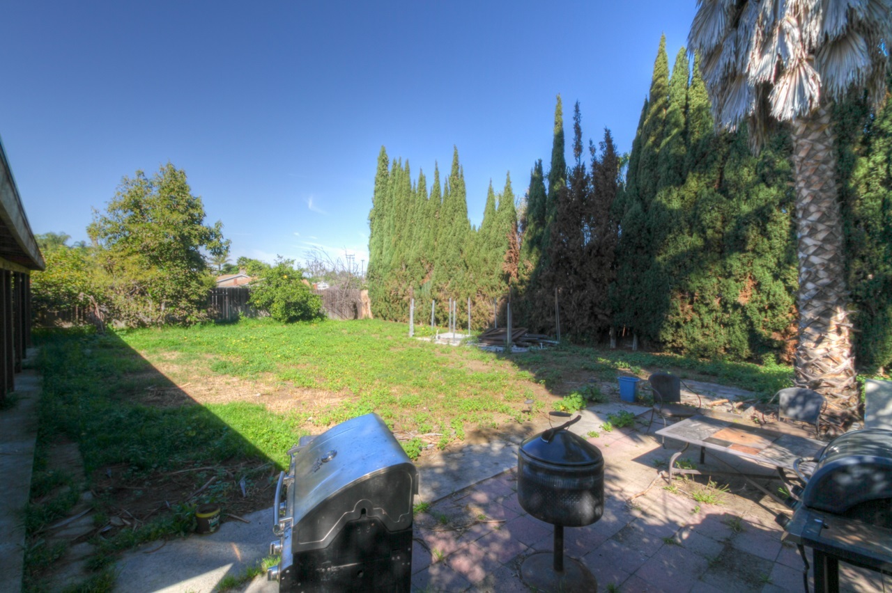 Property Photo:  613 Palmbark St.  CA 92083 