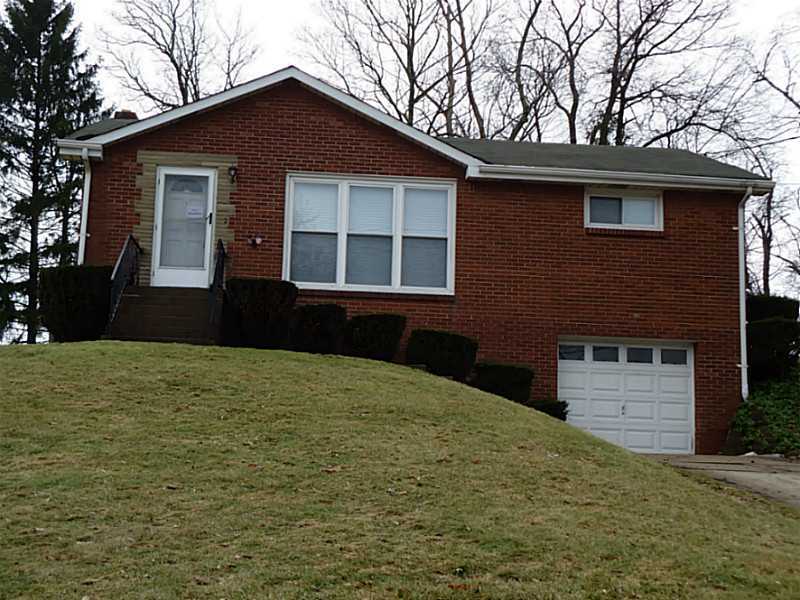 Property Photo:  123 Rosemont Drive  PA 15108 