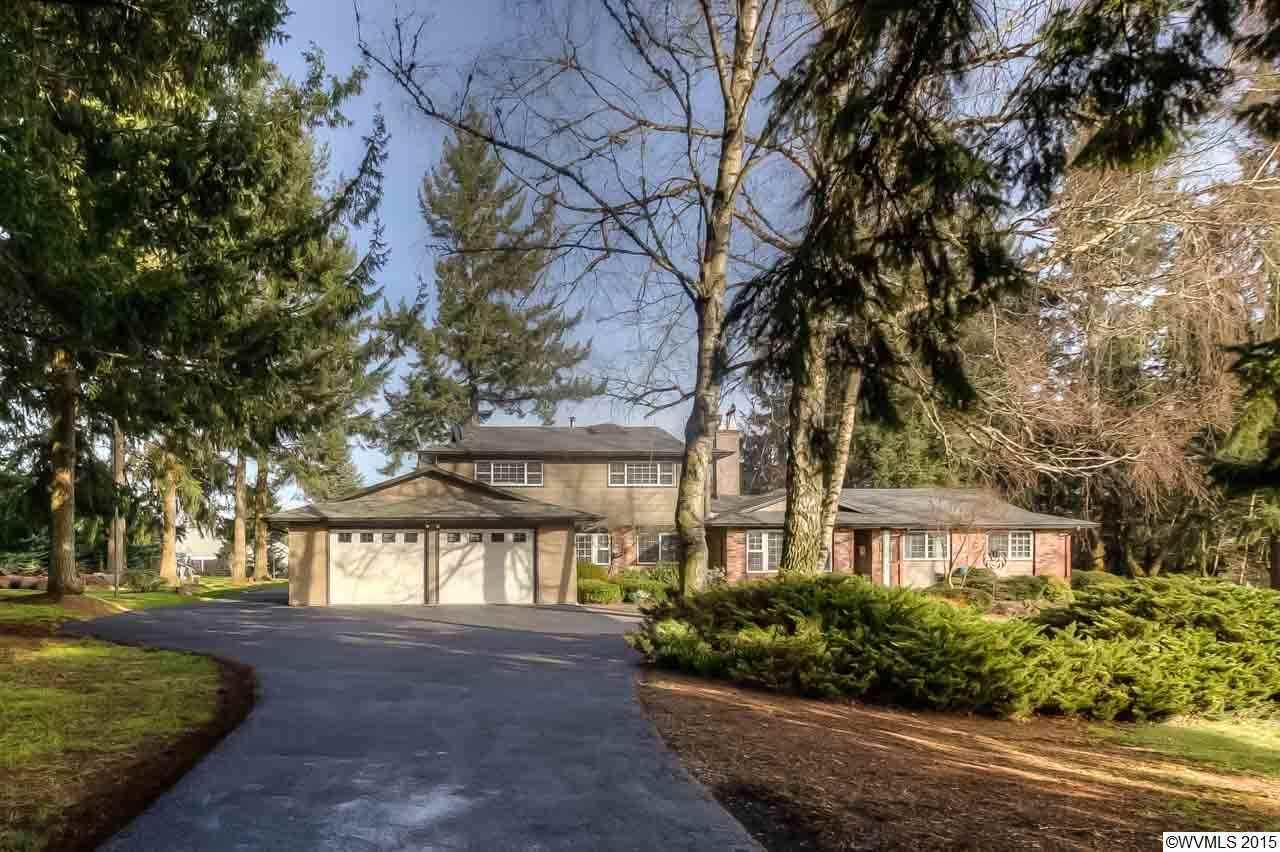 Property Photo: 2288 74th Av SE OR 97317
