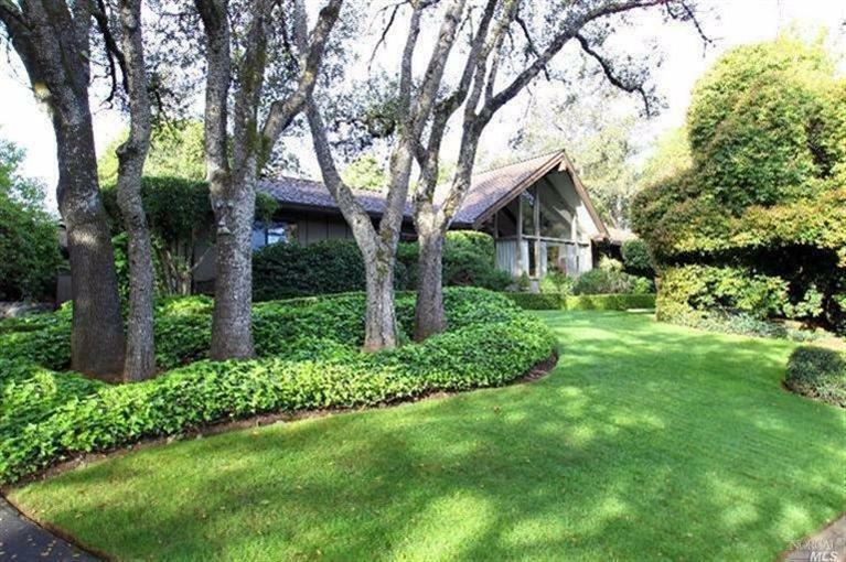 Property Photo: 3449 Northeast Alta Vista Avenue CA 95409