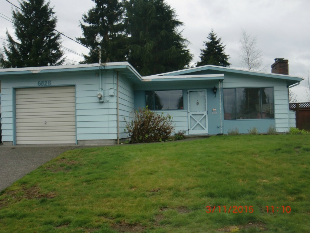 Property Photo:  6826 N 13th St  WA 98406 