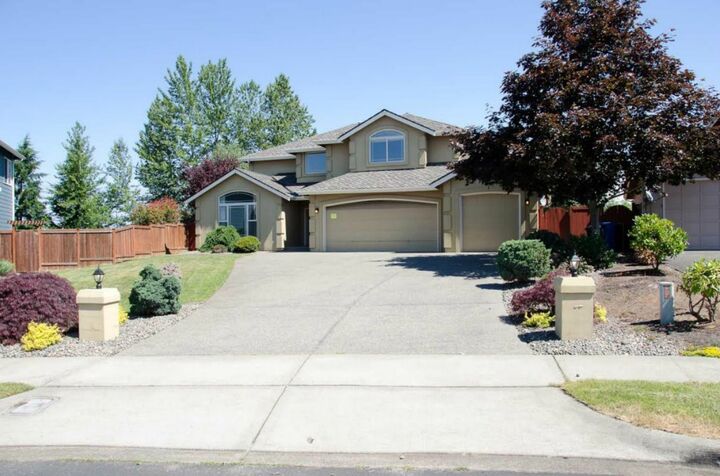 4166 Augusta Dr NE  Tacoma WA 98422 photo