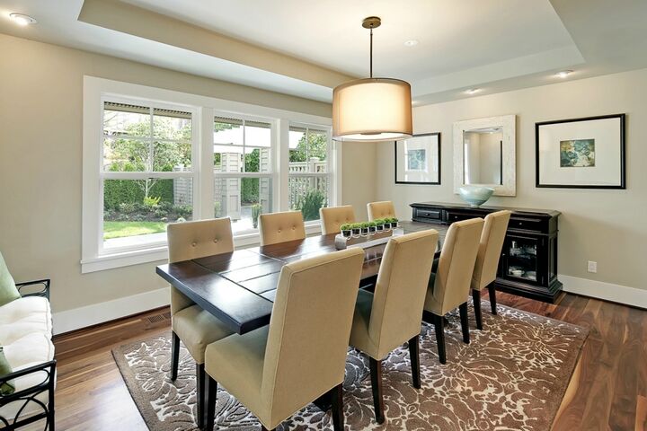 Property Photo: 9640 NE 32nd St WA 98004