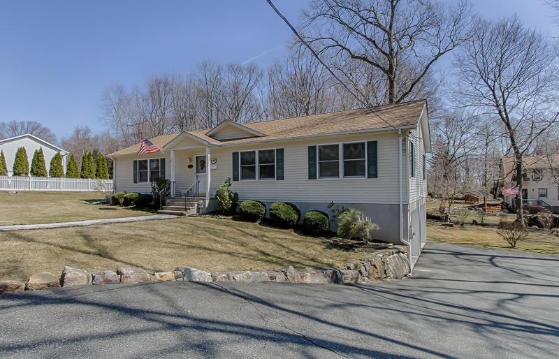 Property Photo:  651 Boonton Ave  NJ 07005 