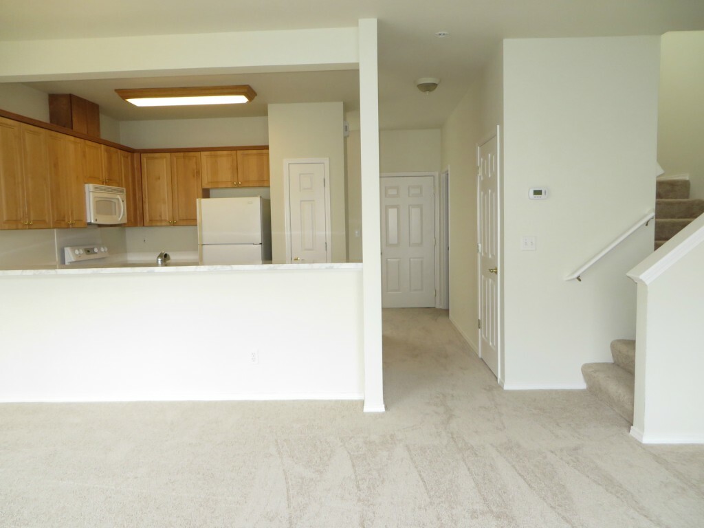 Property Photo:  2762 Diamond Lp B  WA 98354 