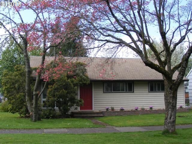 Property Photo: 8005 N Polk Ave OR 97203