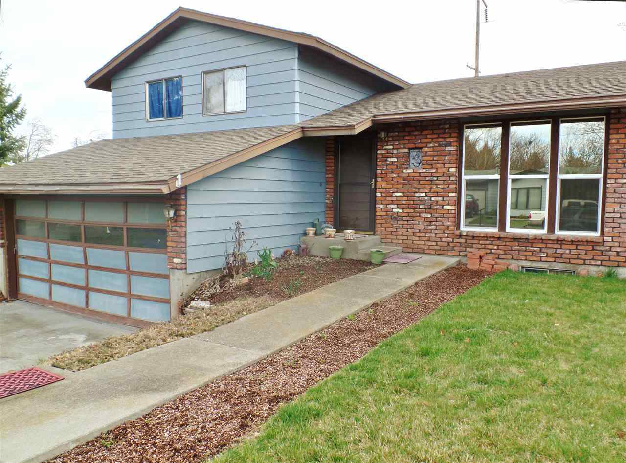 Property Photo: 1507 S Century Rd WA 99037